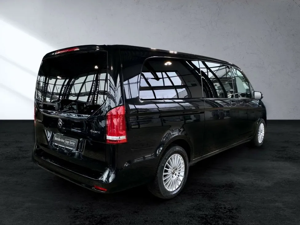 Black Mercedes-Benz V-Class, rear three-quarter, right